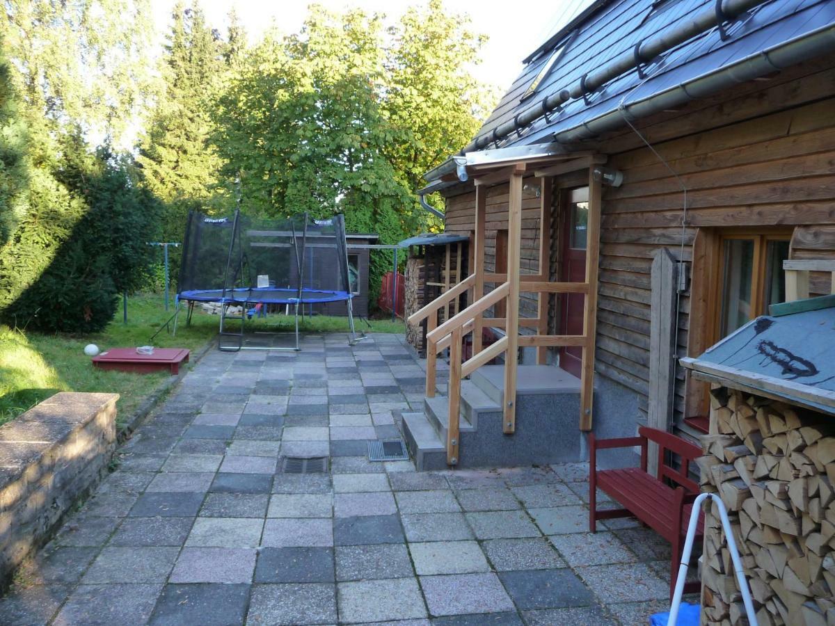 Haus Bergwiese - Fuer Naturfreunde, Familien, Wanderer Gehlberg Extérieur photo